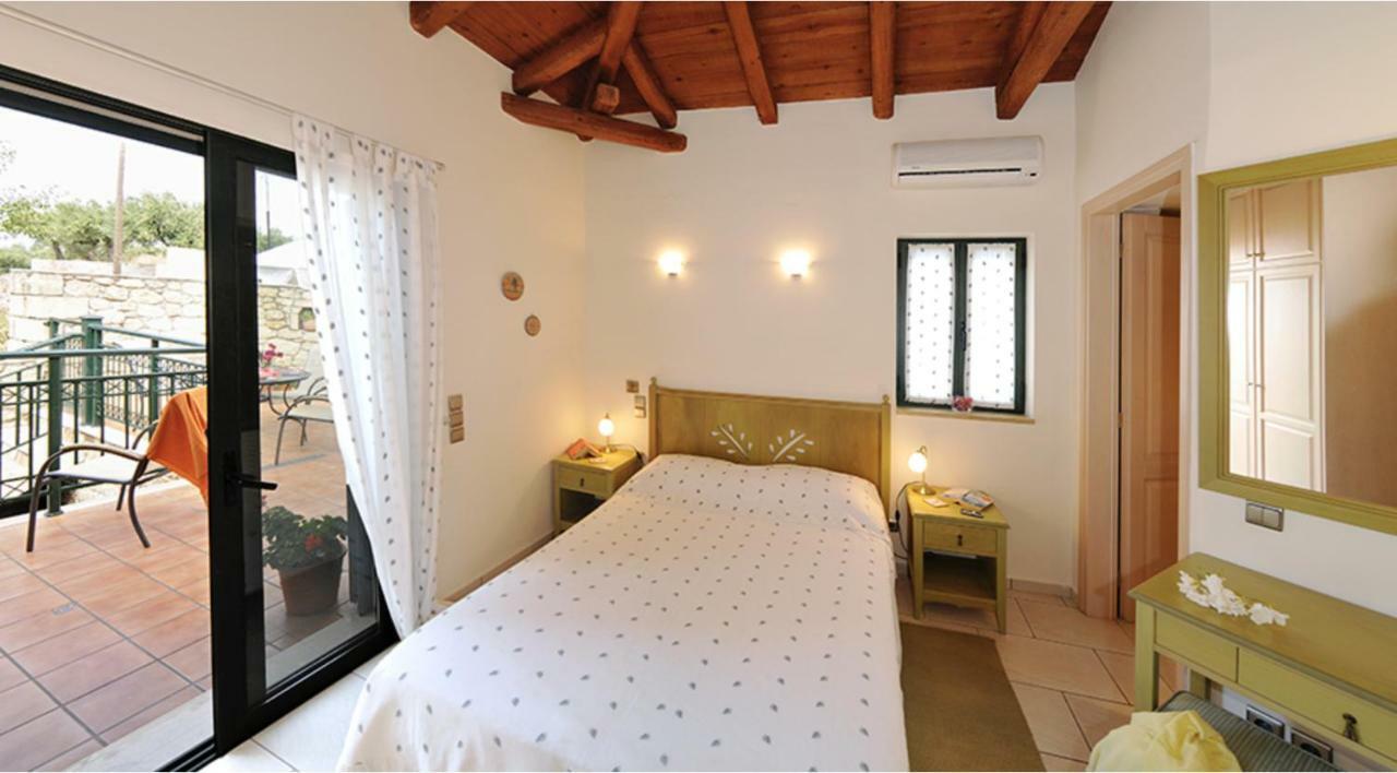 Kalogria Villas Stoúpa Buitenkant foto